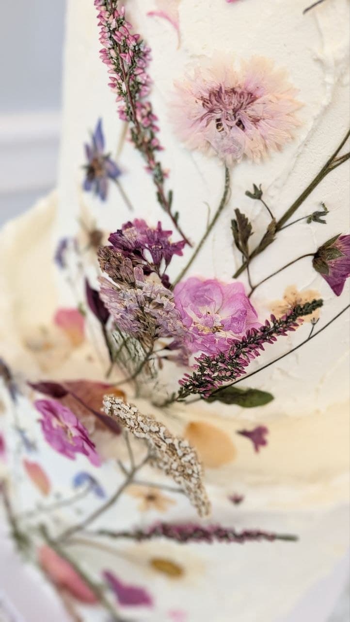 Cherry & Black luxury wedding cake